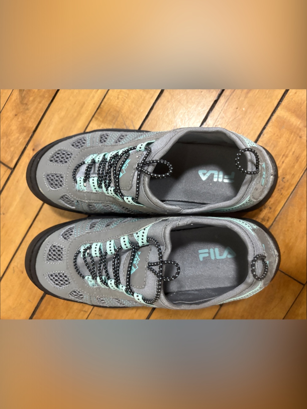 Fila Women’s Northampton Trail Running Hiking Shoe, Size 6